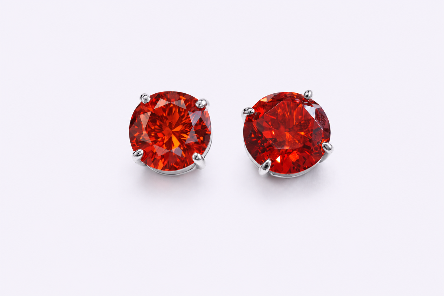 Amber Light – Ohrstecker aus 960 Argentium Silber