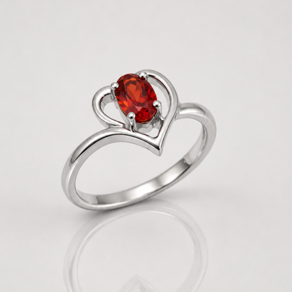 Heart of Ruby Ring aus 960 Argentium Silber mit rotem Zirkonia