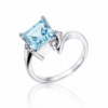 Sky Embrace Ring aus 960 Argentium Silber mit hellblauem Zirkonia